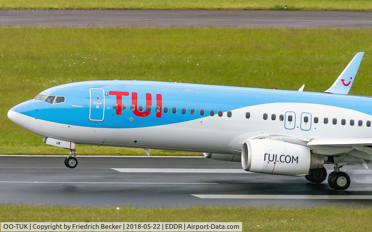 OO-TUK, 2011 Boeing 737-86J C/N 36119, departure via RW27
