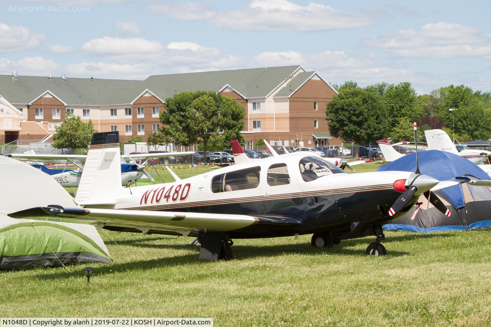 N1048D, 2001 Mooney M20M Bravo C/N 27-0315, At AirVenture 2019