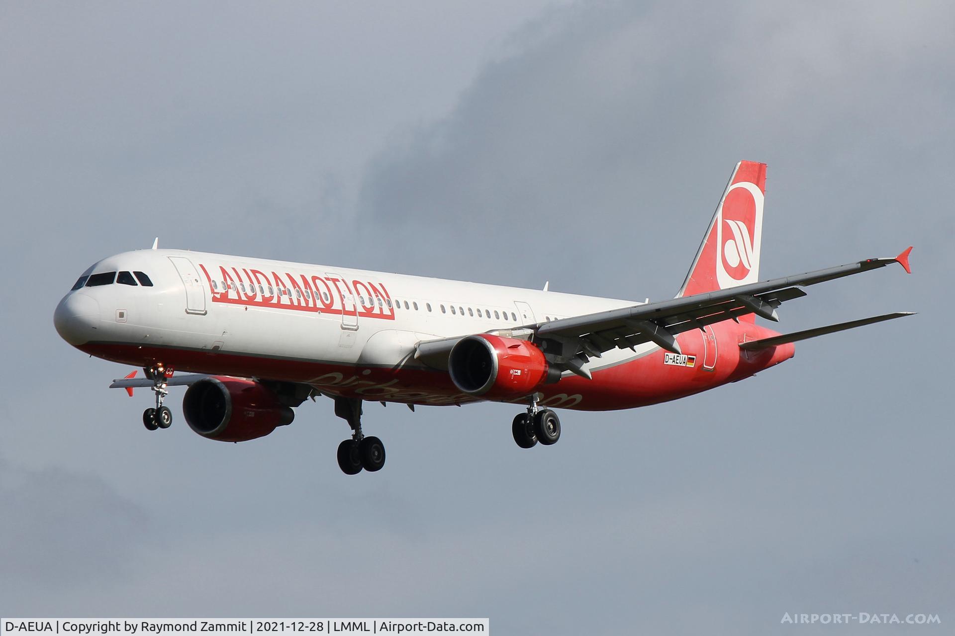 D-AEUA, 2003 Airbus A321-211 C/N 1988, A321 D-AEUA Laudamotion (Untitled)
