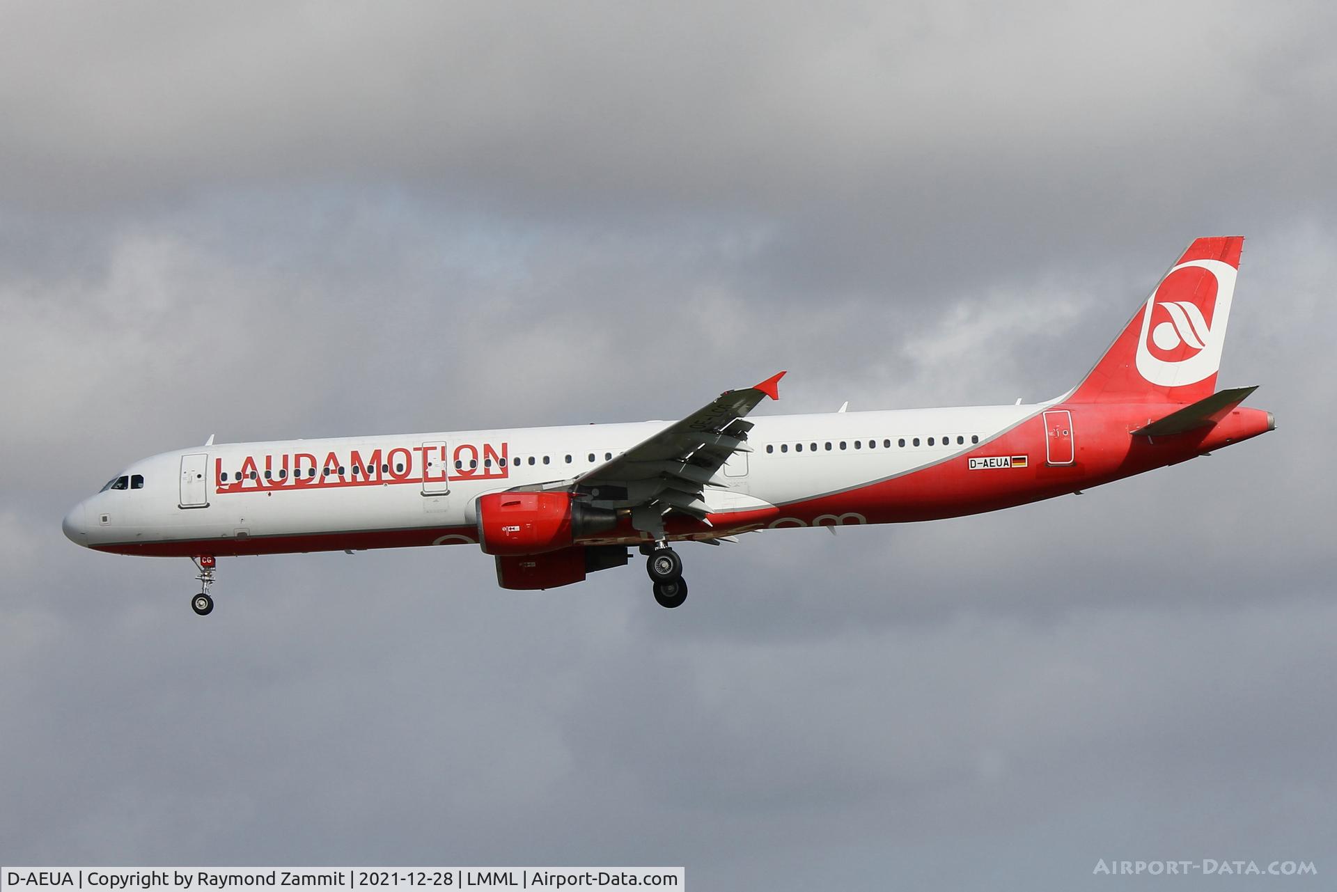 D-AEUA, 2003 Airbus A321-211 C/N 1988, A321 D-AEUA Laudamotion (Untitled)