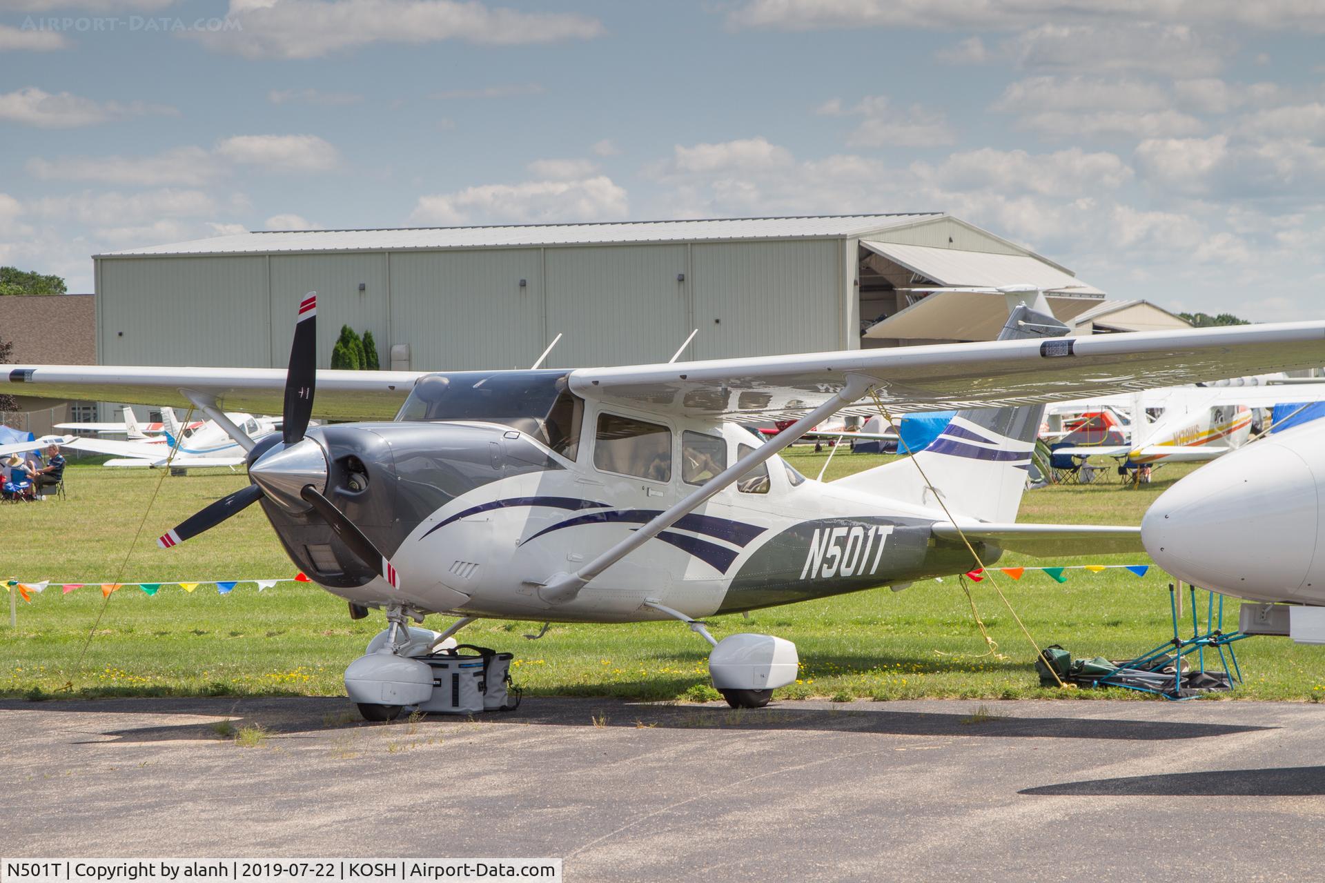 N501T, 2019 Cessna T206H Turbo Stationair C/N T20609565, At AirVenture 2019