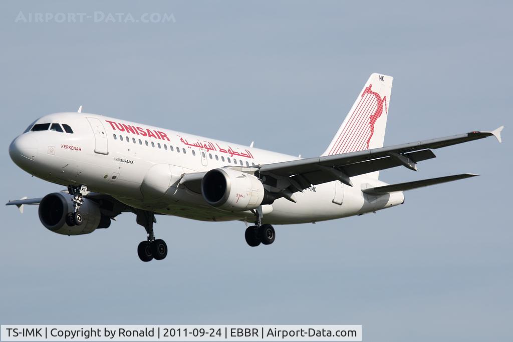 TS-IMK, 1998 Airbus A319-114 C/N 880, at bru