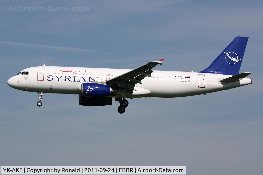 YK-AKF, 1999 Airbus A320-232 C/N 1117, at bru