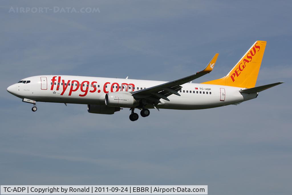 TC-ADP, 2011 Boeing 737-82R C/N 40720, at bru
