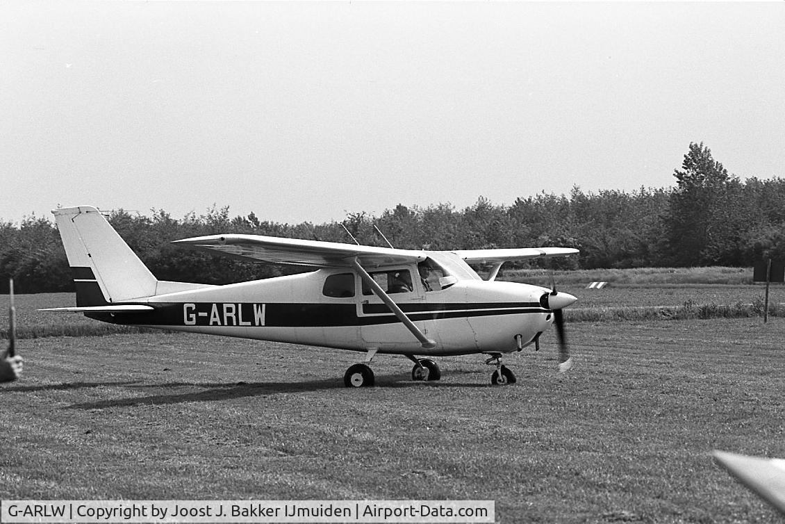 G-ARLW, 1961 Cessna 172B Skyhawk C/N 172-48499, photo made at Lelystad Airport NVAV Fly-in 1984