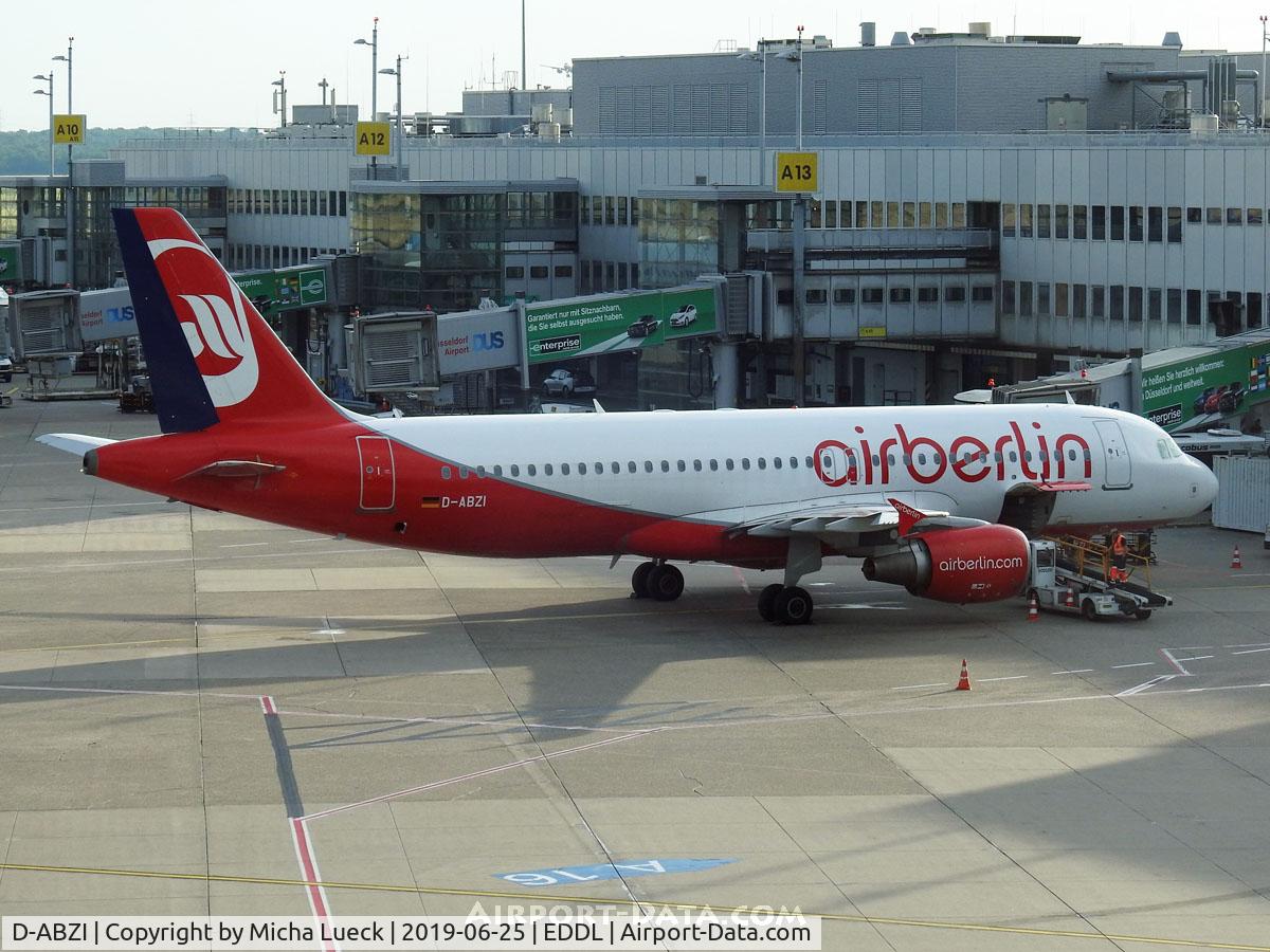 D-ABZI, 2007 Airbus A320-216 C/N 3328, At Düsseldorf