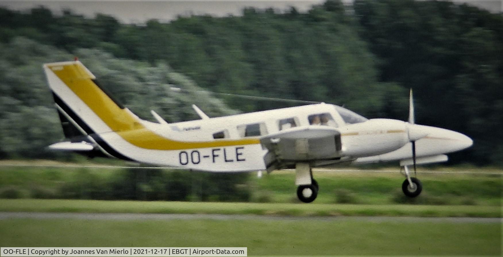 OO-FLE, 1977 Piper PA-34-200T Seneca II C/N 34-7770135, Slide scan