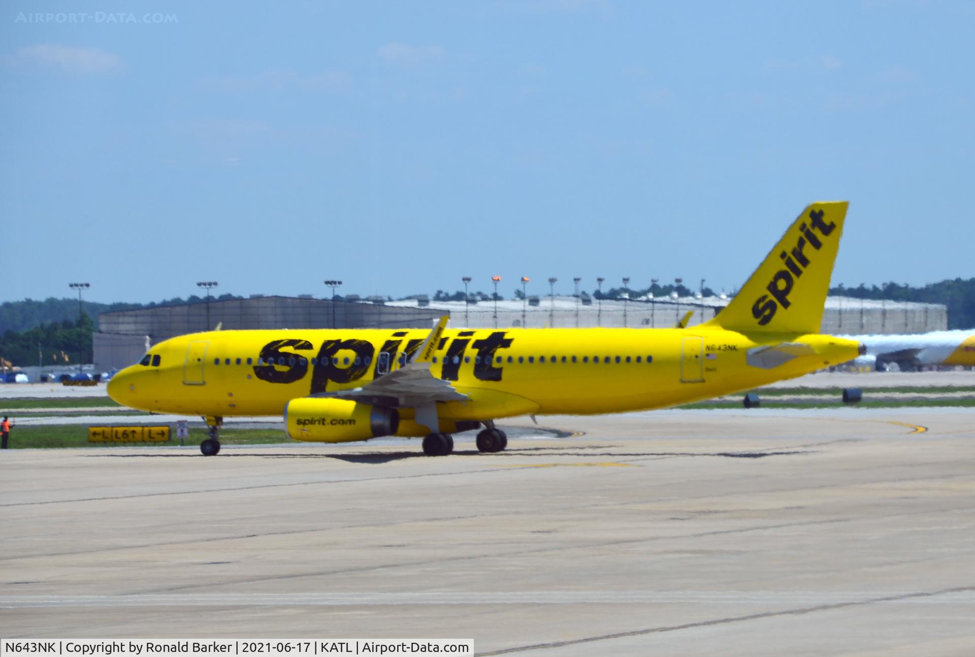 N643NK, 2015 Airbus A320-232 C/N 6616, Arrive at gate Atlanta