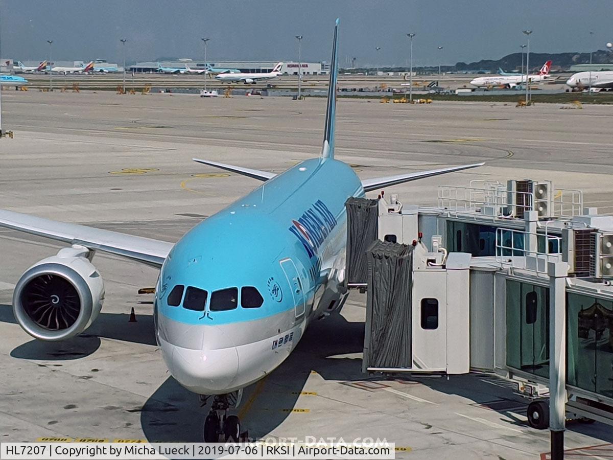 HL7207, 2018 Boeing 787-9 Dreamliner C/N 34816, At Incheon