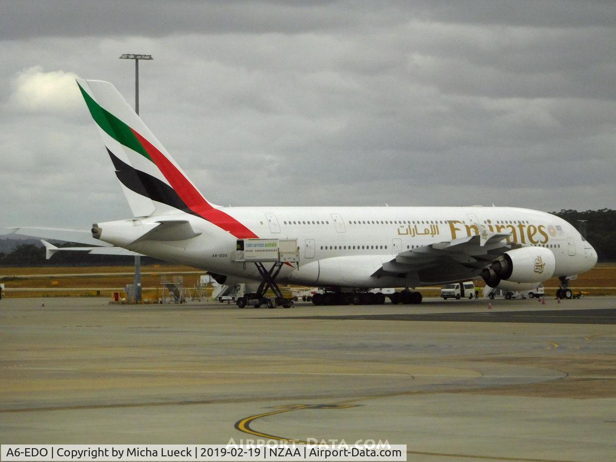 A6-EDO, 2010 Airbus A380-861 C/N 057, At Auckland