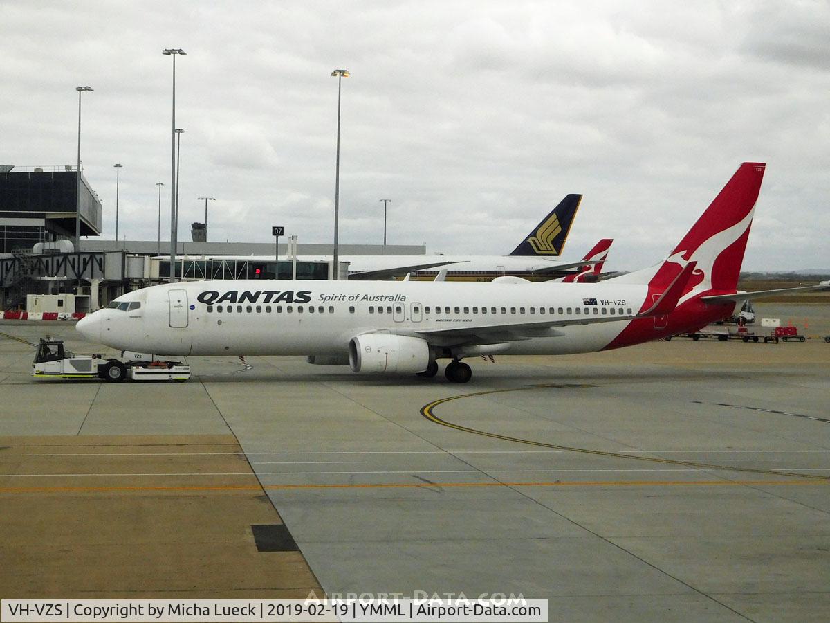 VH-VZS, 2011 Boeing 737-838 C/N 39358, At Tullamarine