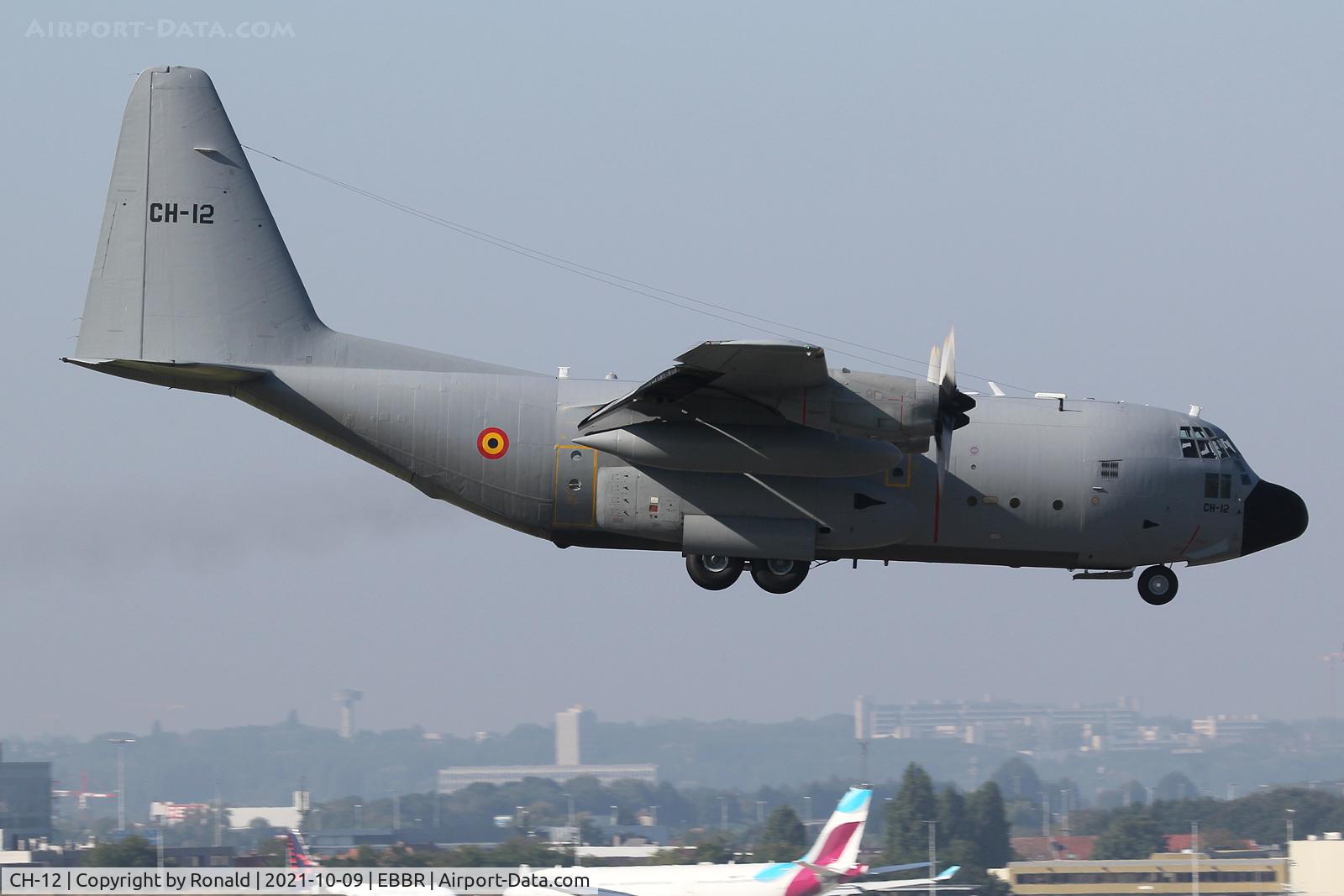 CH-12, 1971 Lockheed C-130H Hercules C/N 382-4483, at bru