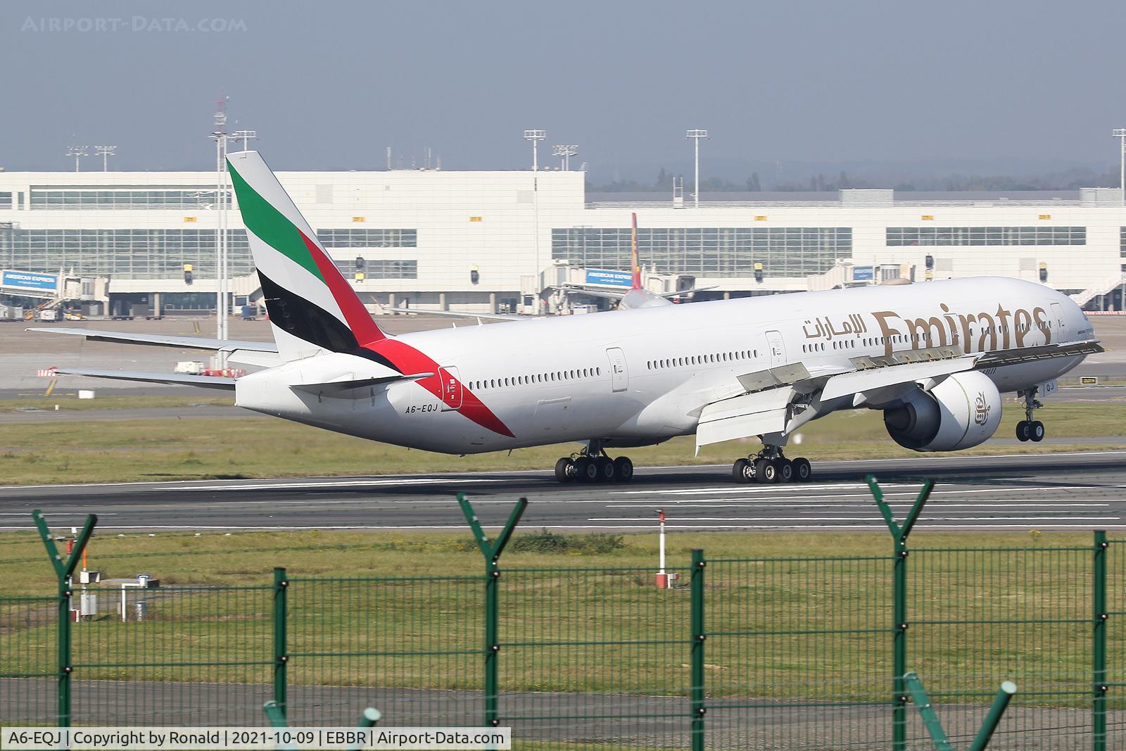 A6-EQJ, 2017 Boeing 777-31H/ER C/N 42355, at bru