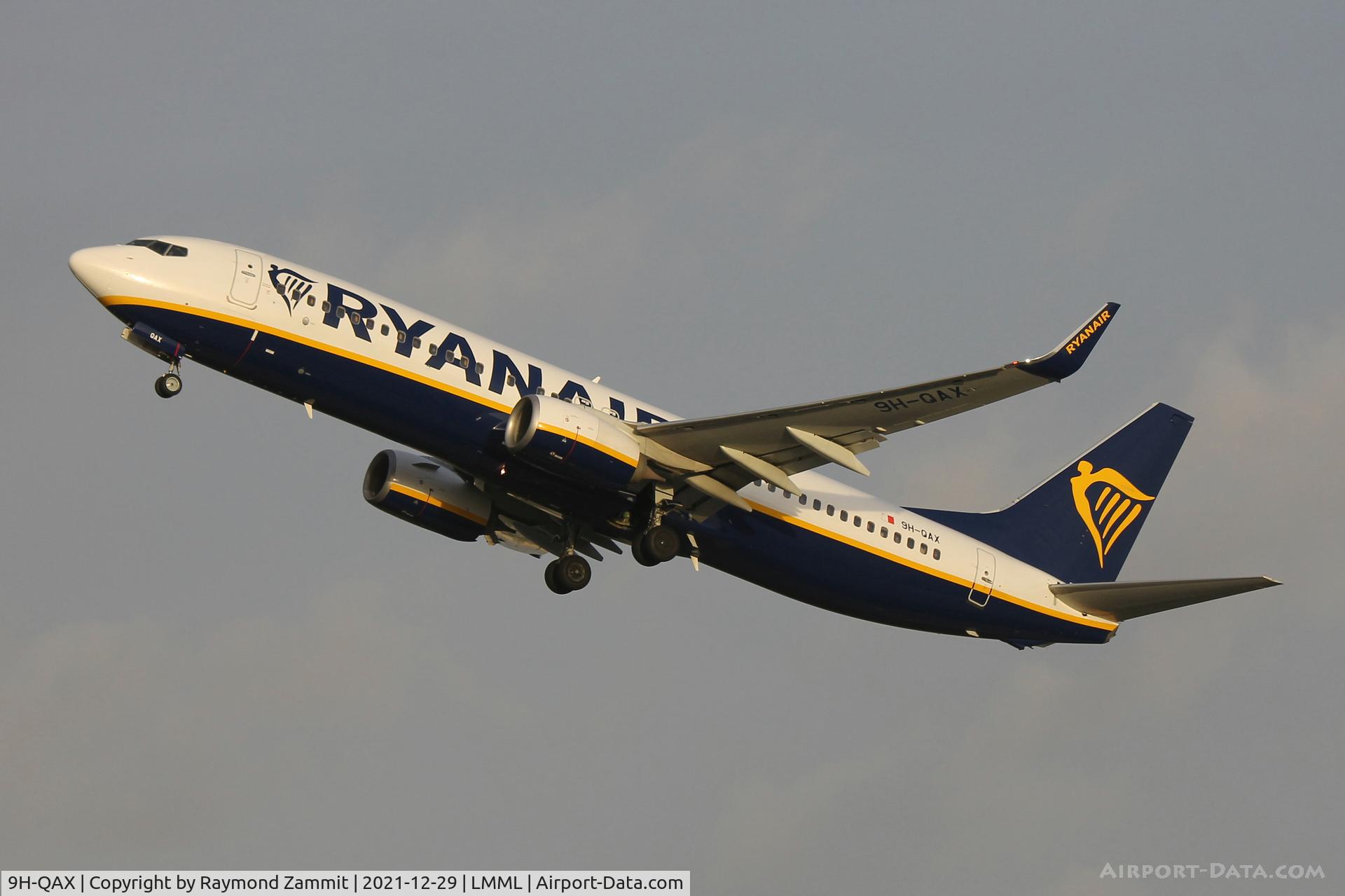 9H-QAX, 2015 Boeing 737-8AS C/N 44697, B737-800 9H-QAX Malta Air