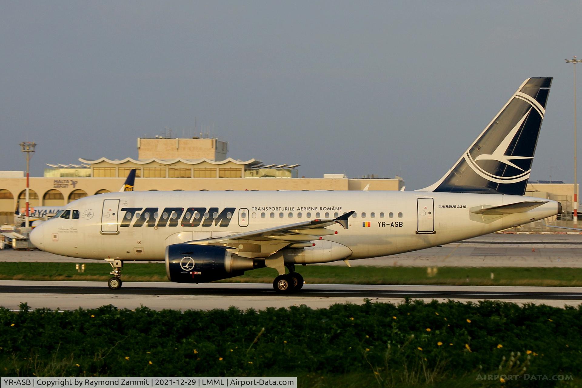 YR-ASB, 2006 Airbus A318-111 C/N 2955, A318 YR-ASB TAROM