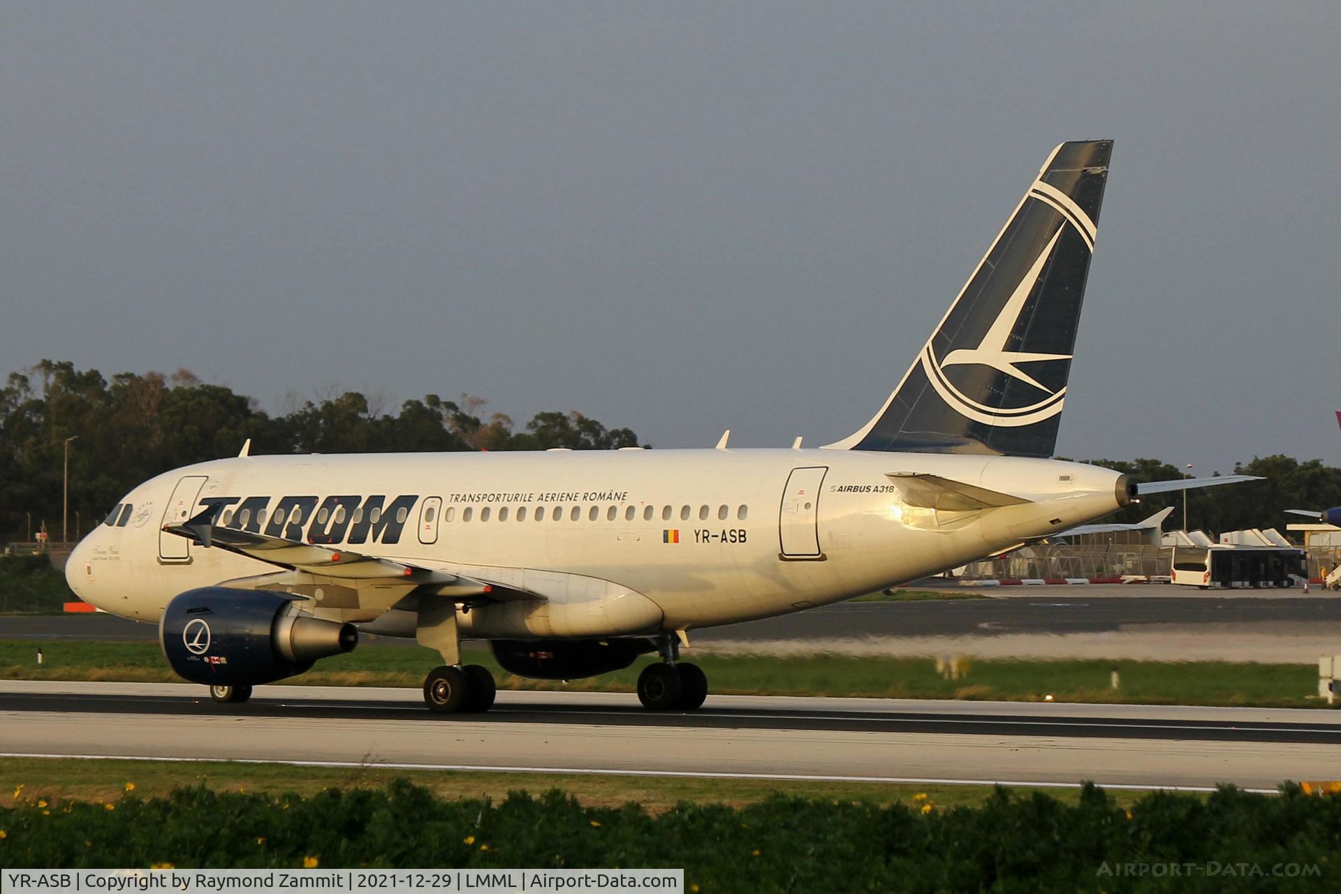 YR-ASB, 2006 Airbus A318-111 C/N 2955, A318 YR-ASB TAROM