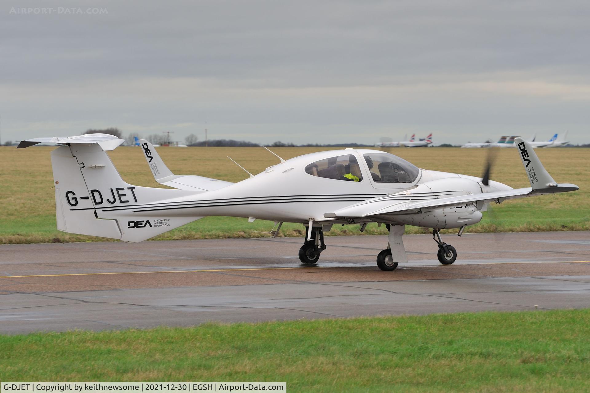 G-DJET, 2006 Diamond DA-42 Twin Star C/N 42.122, Leaving Norwich.