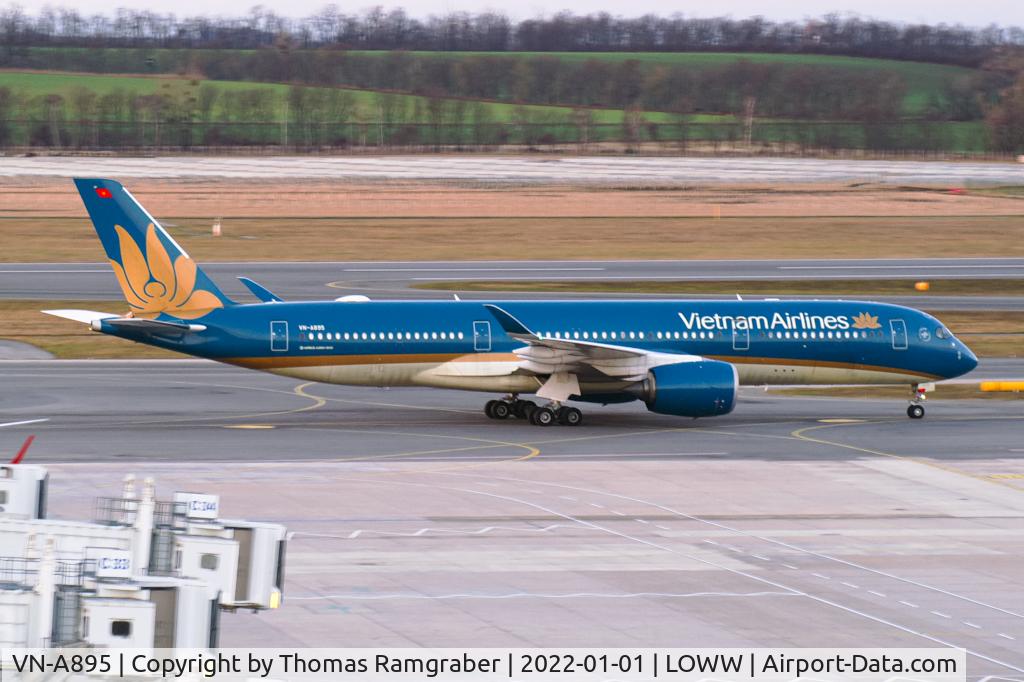 VN-A895, 2017 Airbus A350-941 C/N 173, Vietnam Airlines Airbus A350-900