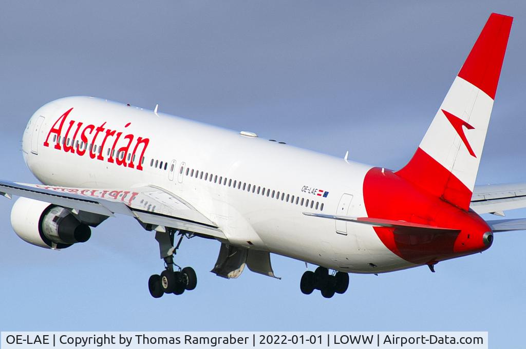 OE-LAE, 2000 Boeing 767-3Z9/ER C/N 30383, Austrian Airlines Boeing 767-300