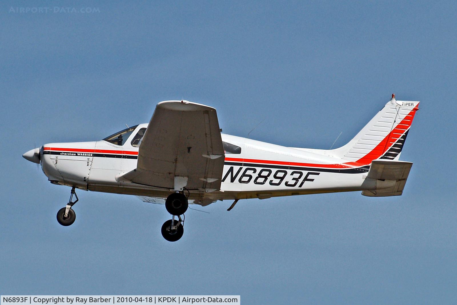 N6893F, 1976 Piper PA-28-151 C/N 28-7715185, N6893F   Piper PA-28-151 Cherokee Warrior [28-7715185] Atlanta-Dekalb Peachtree~N 18/04/2010