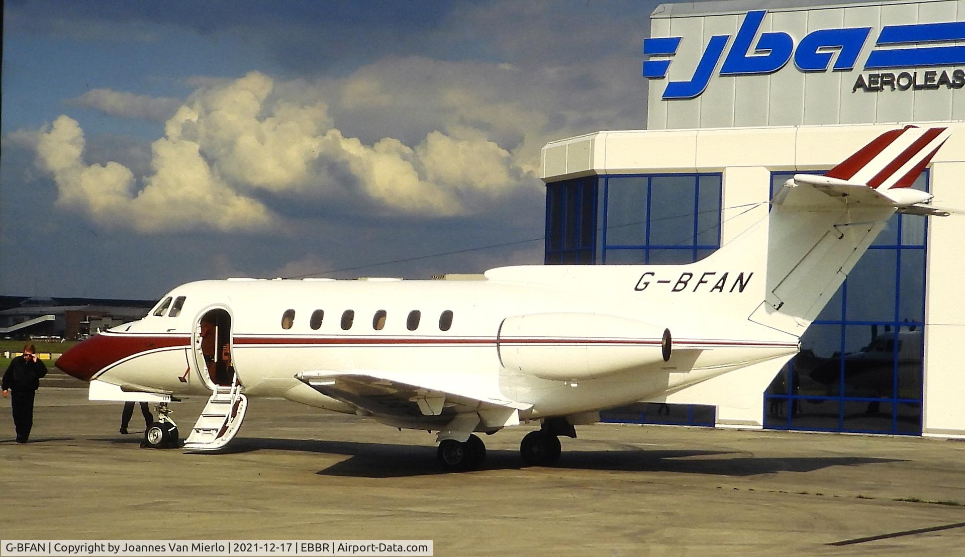 G-BFAN, 1971 Hawker Siddeley HS.125 Series F600B C/N 25258, Slide scan