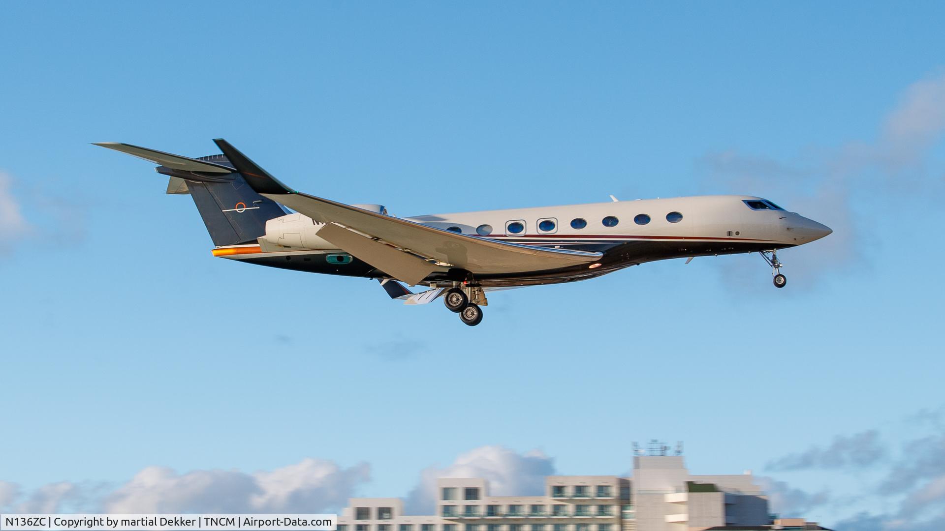 N136ZC, 2017 Gulfstream Aerospace G650 (G-VI) C/N 6274, Maho beach