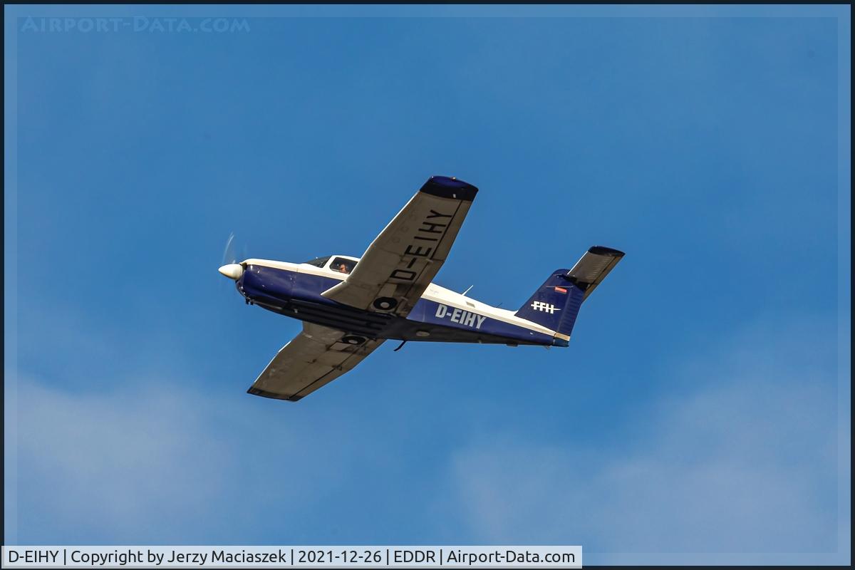 D-EIHY, Piper PA-28RT-201 Arrow IV C/N 28R-8018068, Piper Aircraft, Inc. PA-28RT-201, c/n: 28R-8018068