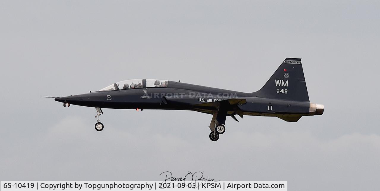 65-10419, 1965 Northrop T-38A-60-NO Talon C/N N.5838, FAST51 landing RW34
