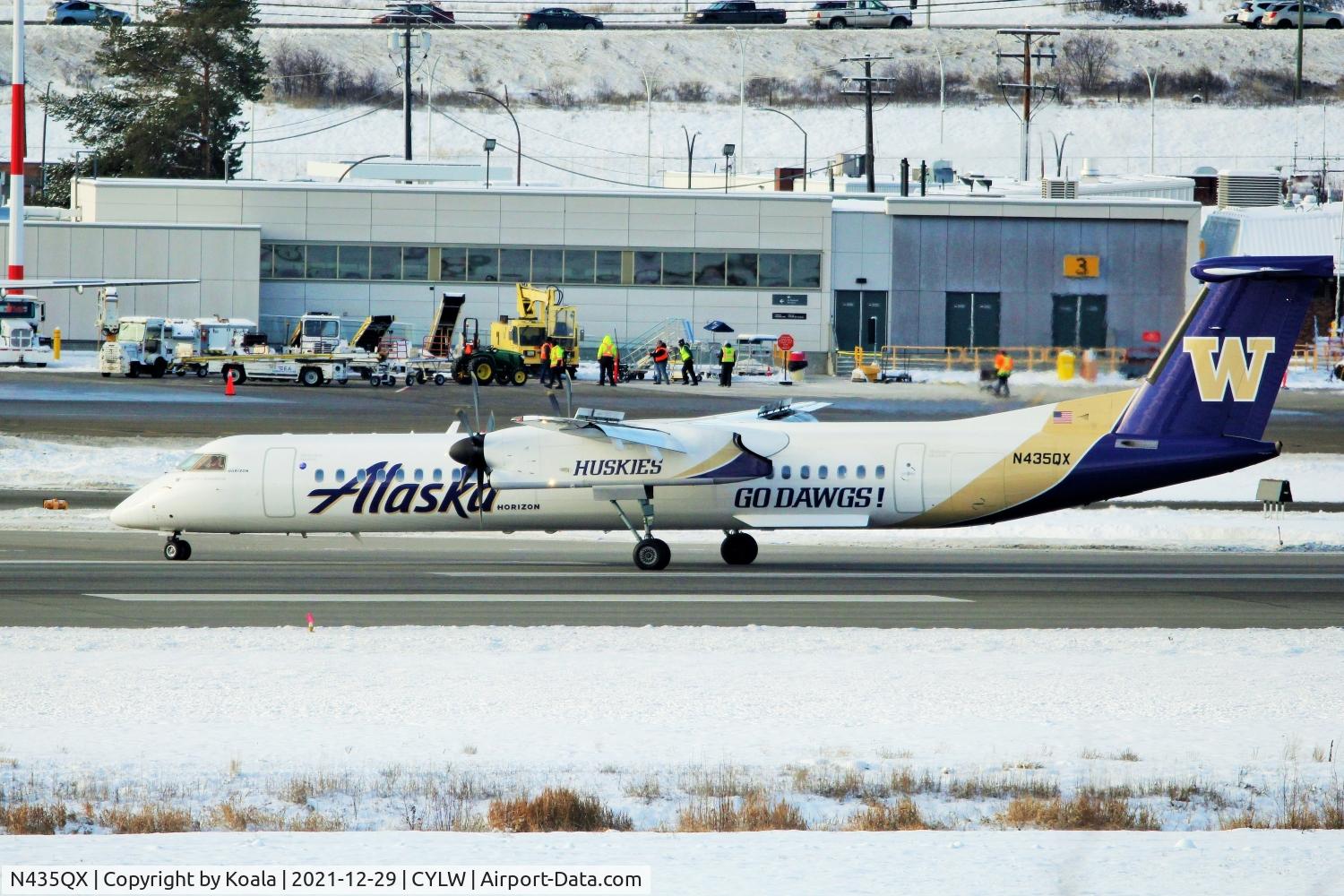 N435QX, 2008 Bombardier DHC-8-402 Dash 8 C/N 4232, Back in the Okanagan