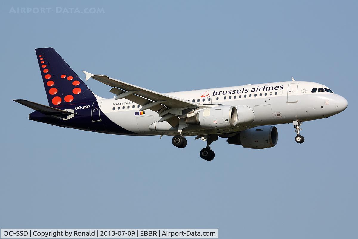 OO-SSD, 1999 Airbus A319-112 C/N 1102, at bru