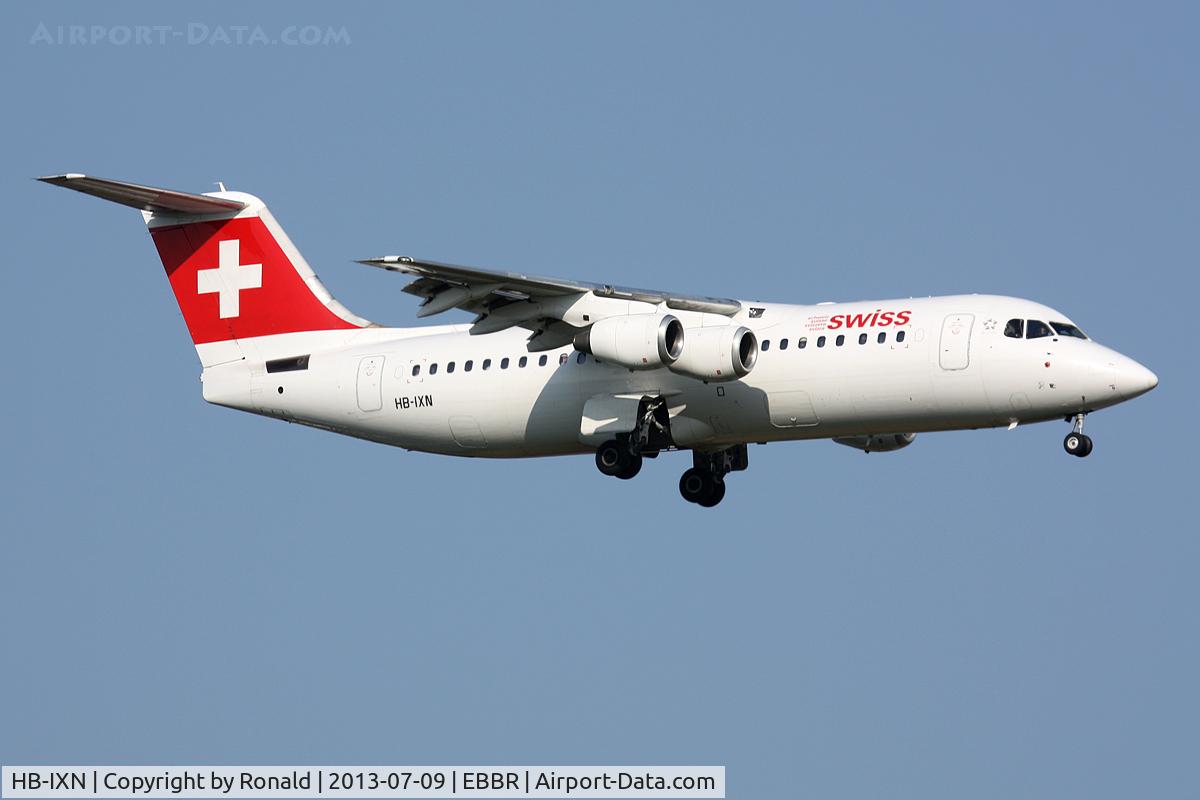 HB-IXN, 1996 British Aerospace Avro 146-RJ100 C/N E3286, at bru