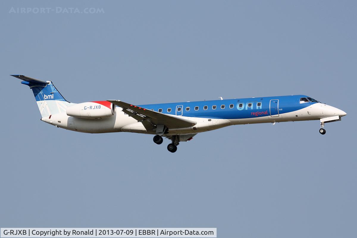 G-RJXB, 1999 Embraer EMB-145EP (ERJ-145EP) C/N 145142, at bru
