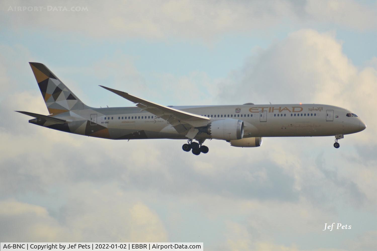 A6-BNC, 2019 Boeing 787-9 Dreamliner Dreamliner C/N 42372, Short final at Brussels Airport.