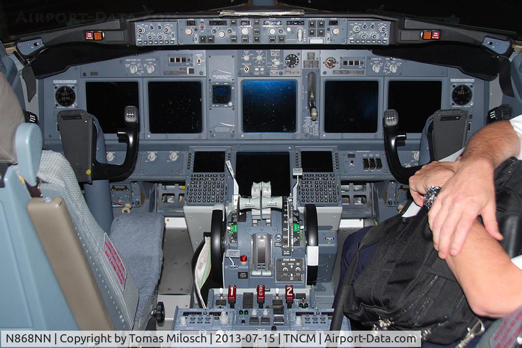 N868NN, 2011 Boeing 737-823 C/N 40763, Thanks to the very friendly crew!