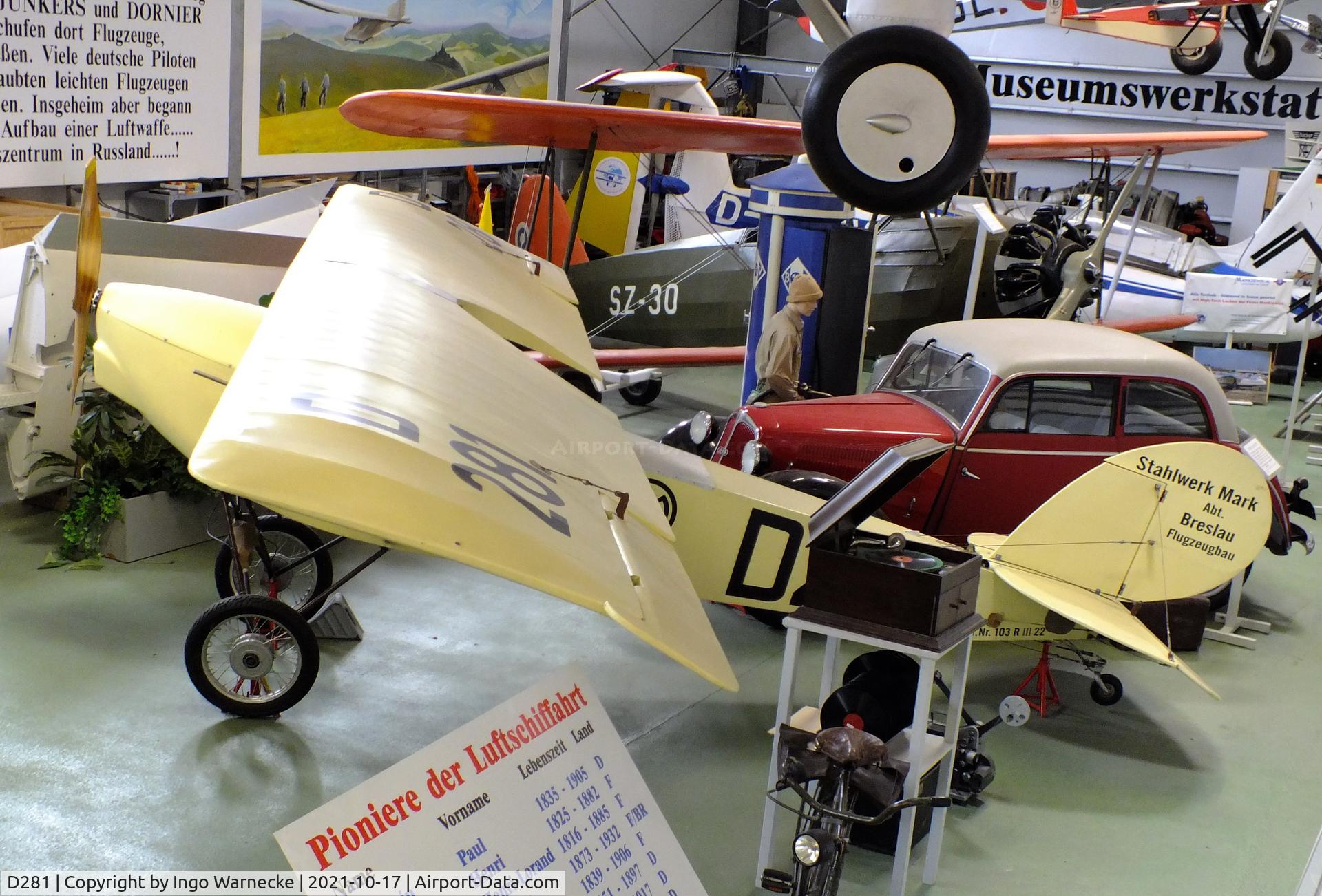 D281, Rieseler RIII 22 C/N Not found, Rieseler / Stahlwerk Mark R III/22 Mark-Eindecker replica at the Luftfahrtmuseum Laatzen, Laatzen (Hannover)