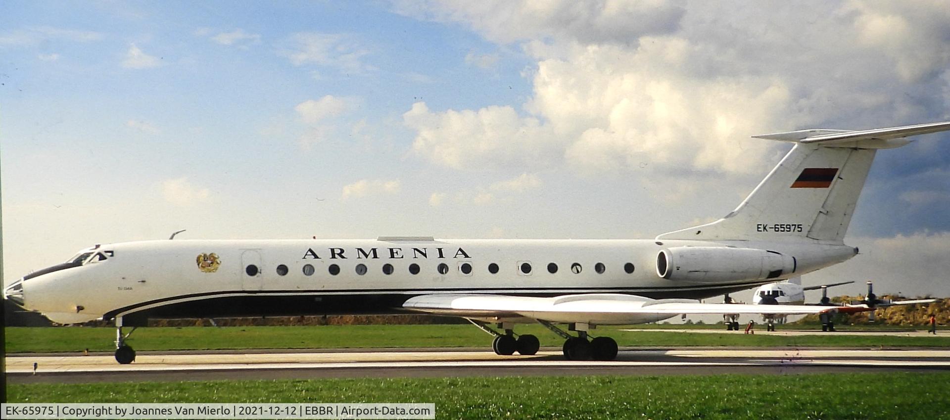 EK-65975, 1973 Tupolev Tu-134A C/N 3352006, Slide scan