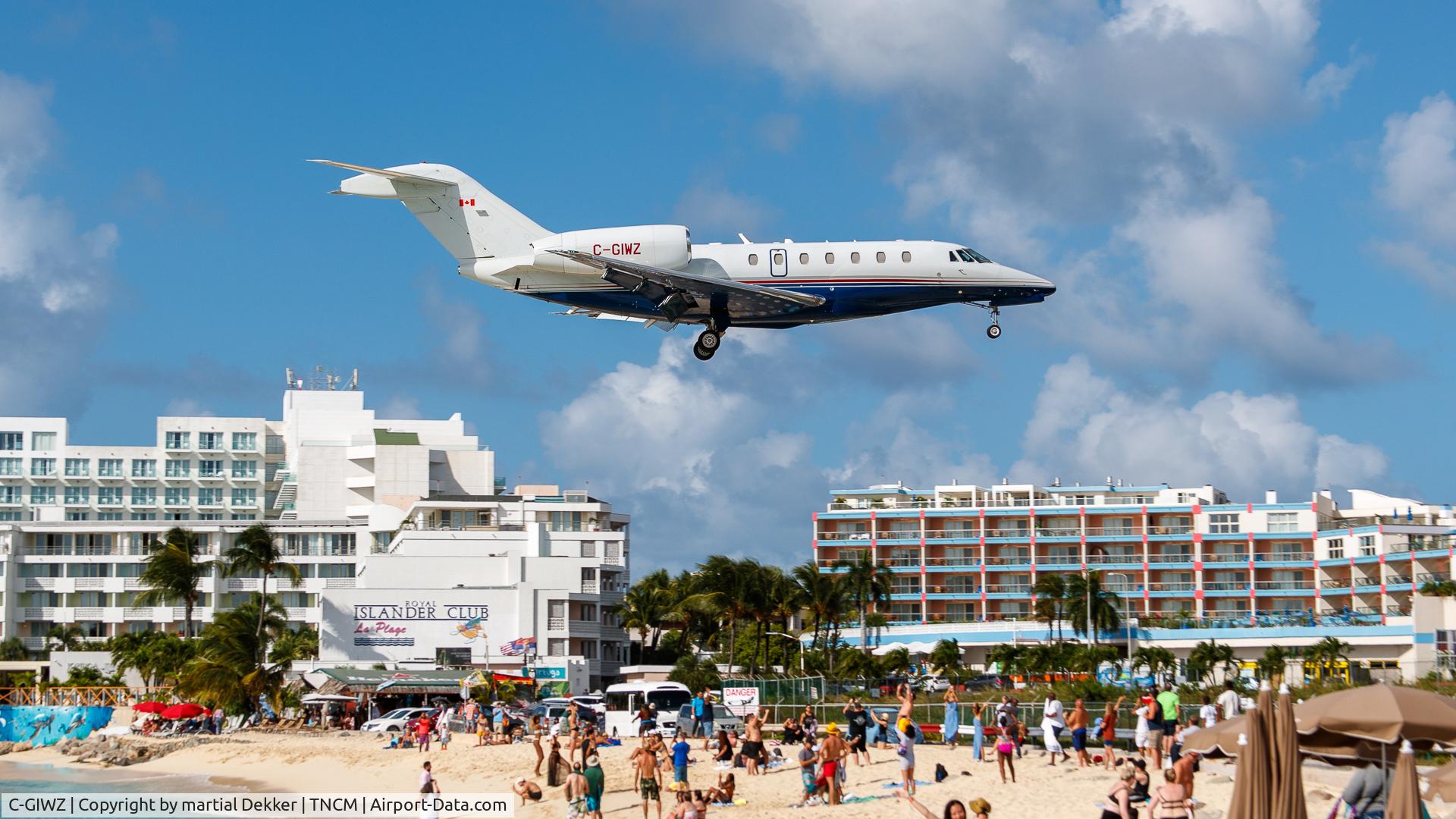 C-GIWZ, 1998 Cessna 750 Citation X Citation X C/N 750-0041, Maho beach