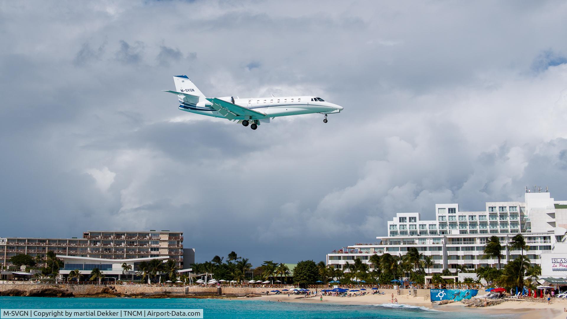 M-SVGN, 2008 Cessna 680 Citation Sovereign C/N 680-0198, Maho beach