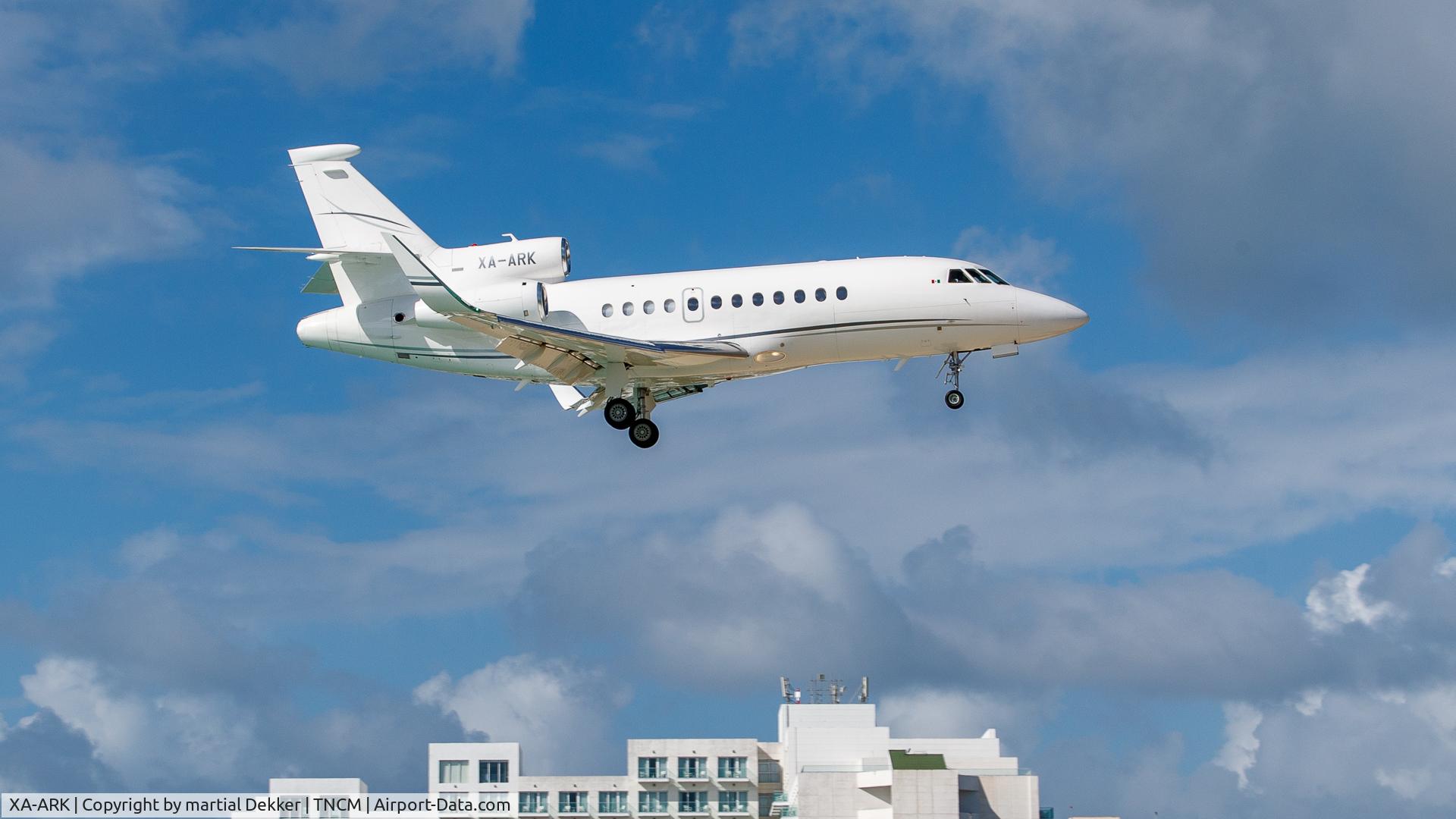 XA-ARK, 2008 Dassault Falcon 900EX C/N 213, Maho beach