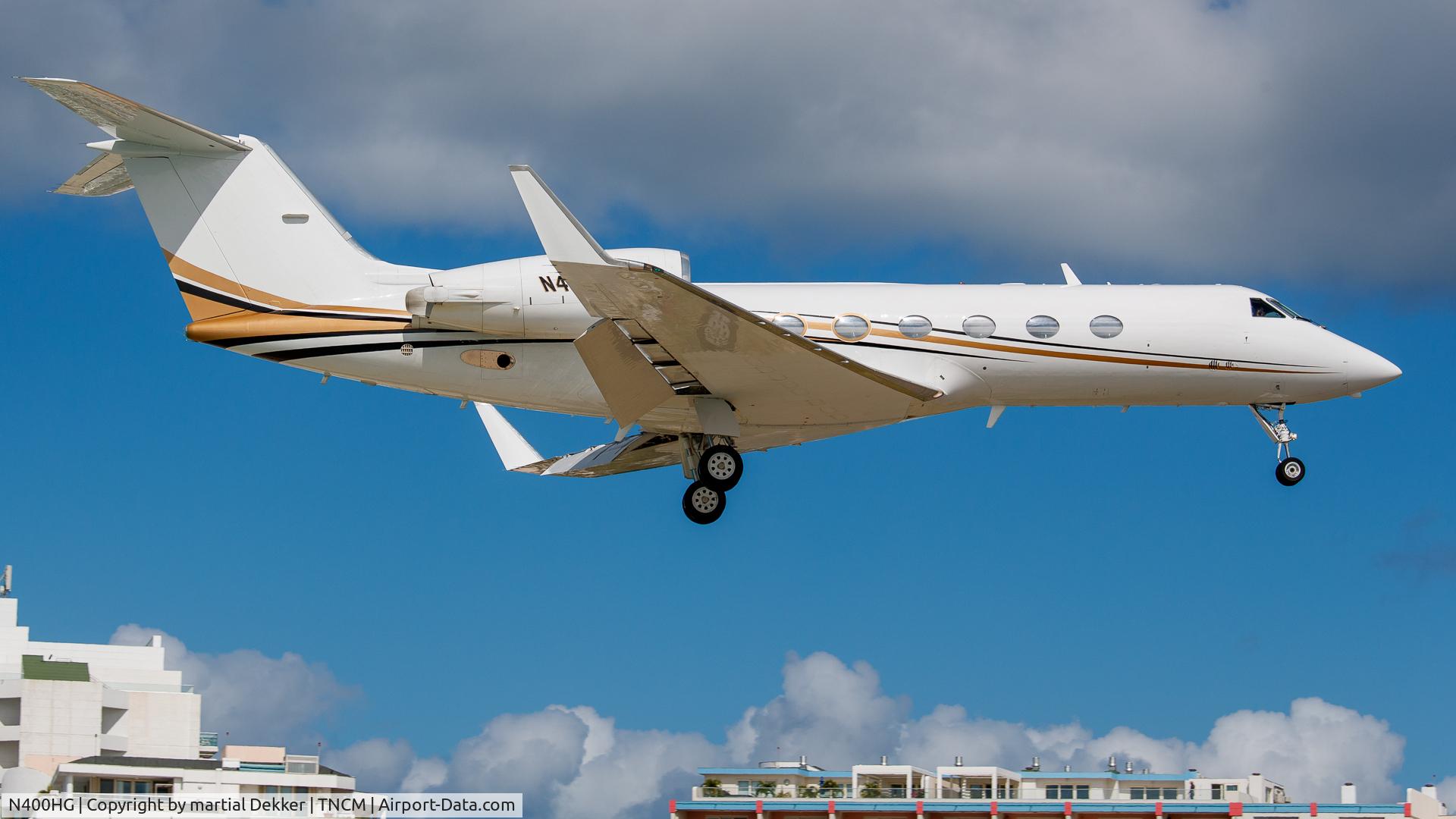N400HG, 1987 Gulfstream Aerospace G-IV C/N 1026, Maho beach