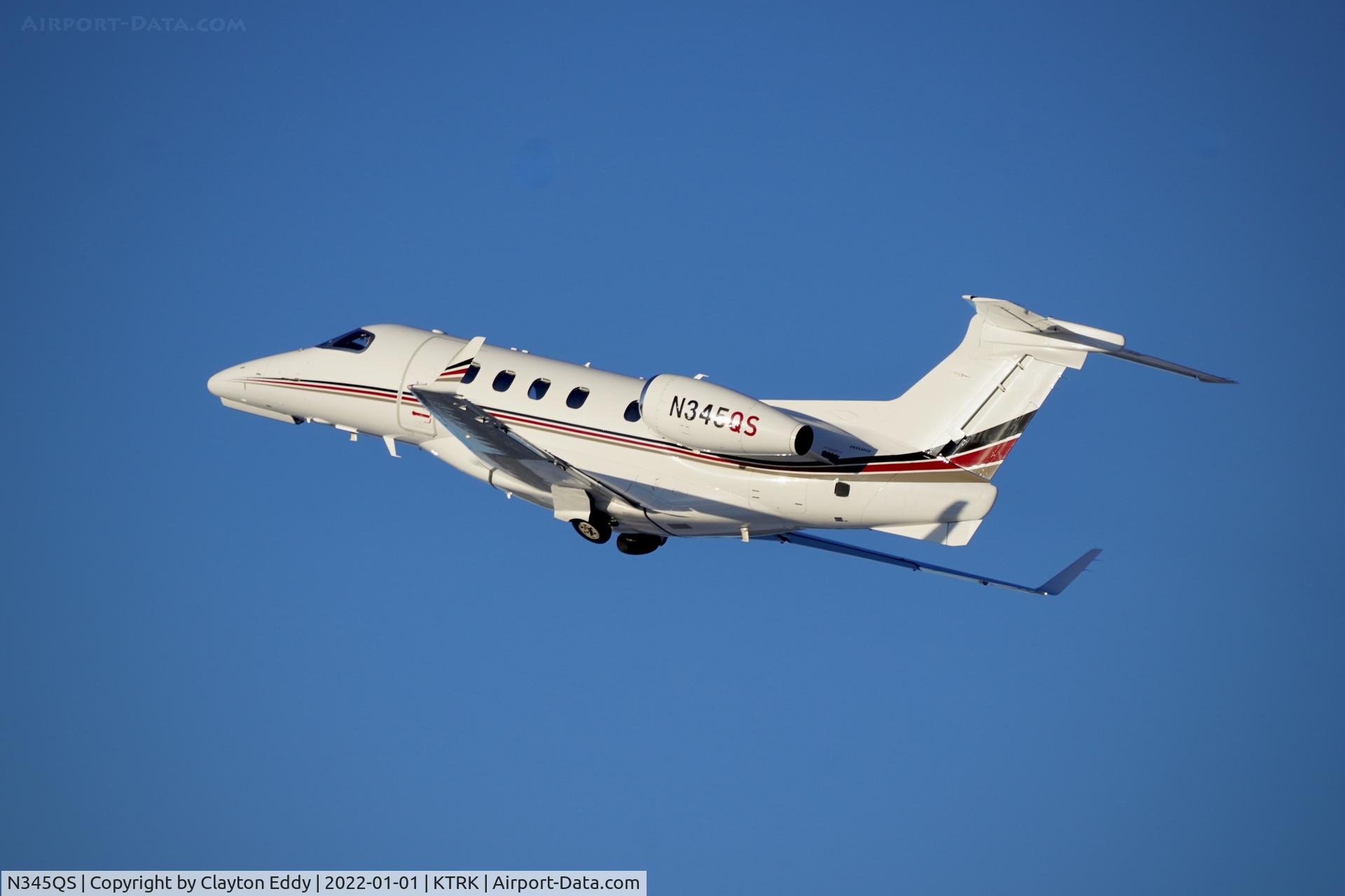 N345QS, 2014 Embraer EMB-505 Phenom 300 C/N 50500230, Truckee airport in California 2022.