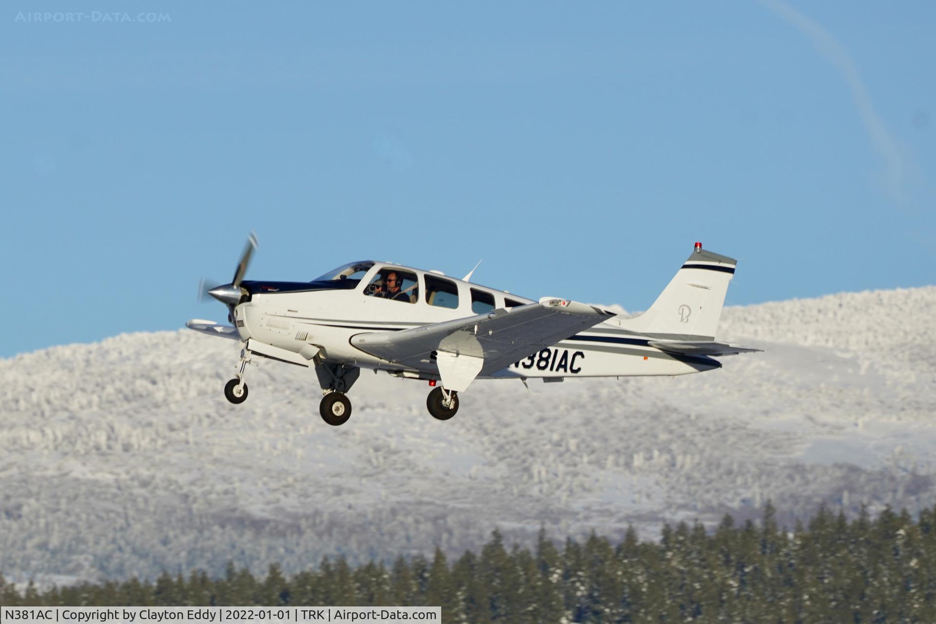 N381AC, 2007 Raytheon Aircraft Company G36 C/N E-3759, Truckee airport in California 2022.