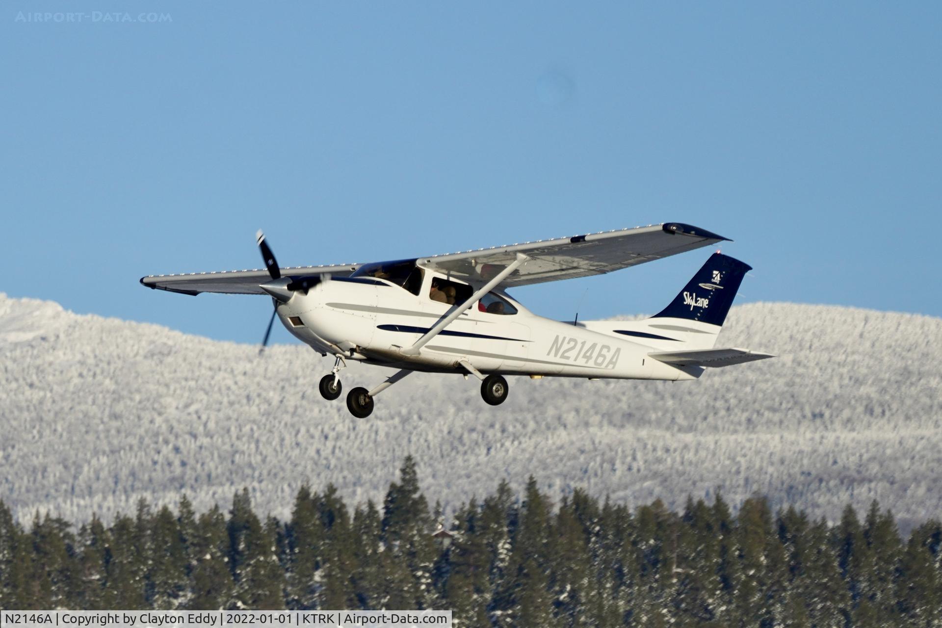 N2146A, 2003 Cessna 182T Skylane C/N 18281265, Truckee airport in California 2022.
