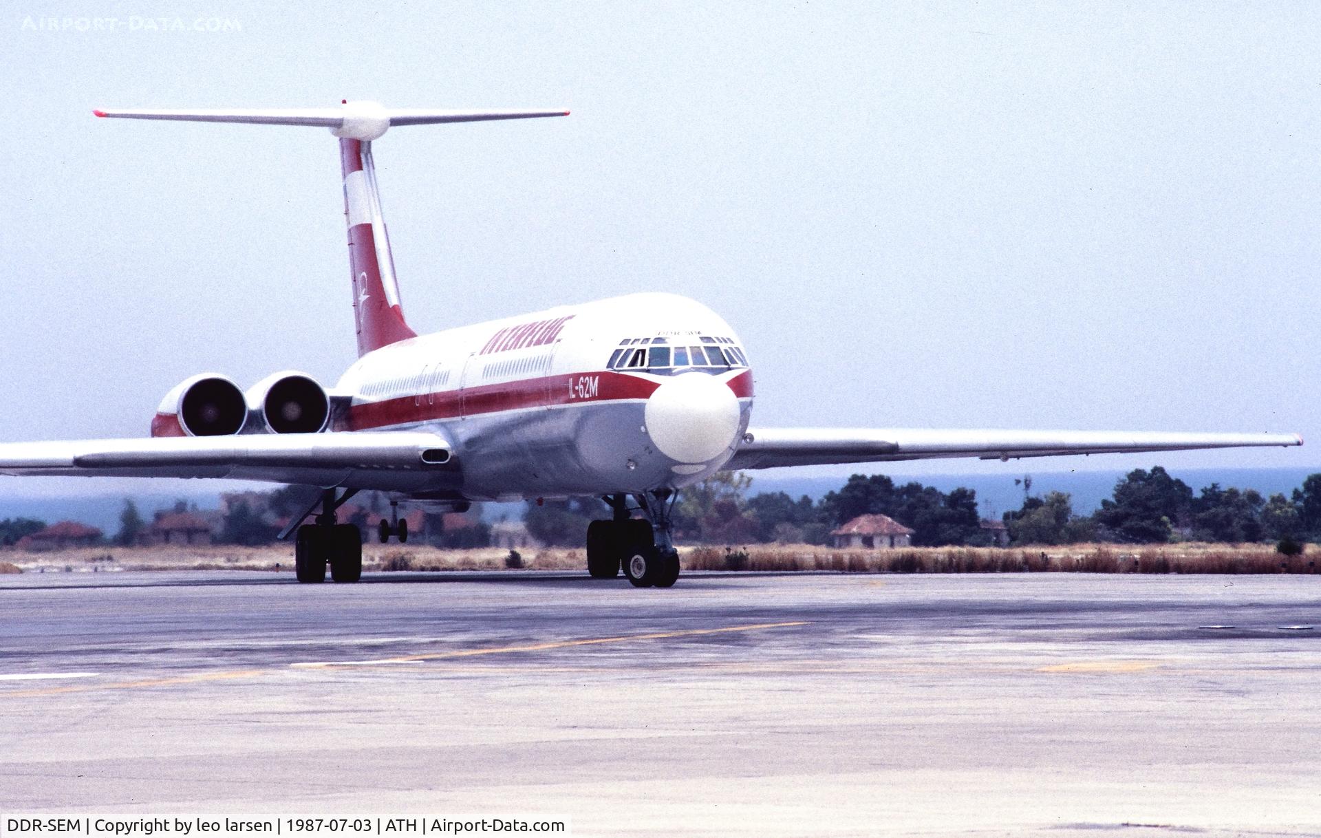 DDR-SEM, 1981 Ilyushin Il-62M C/N 4140536, Athens 3.7.1987