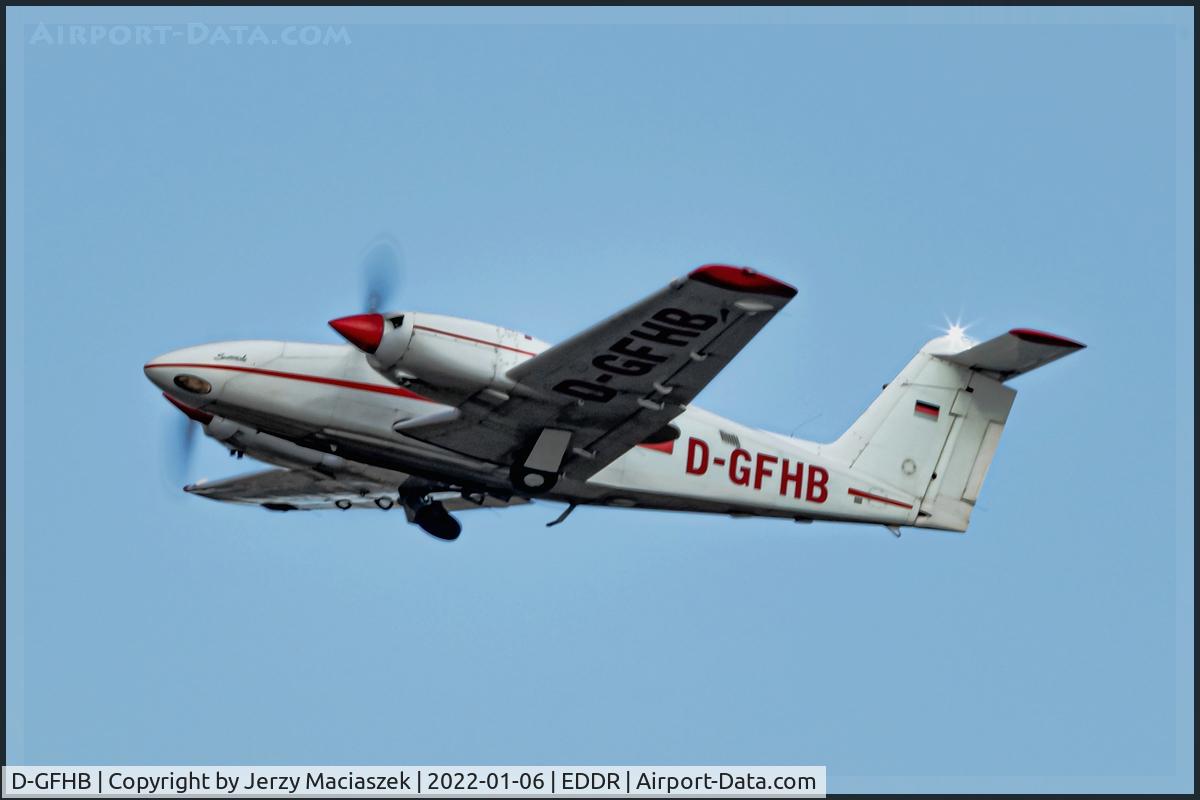 D-GFHB, 2002 Piper PA-44-180 Seminole Seminole C/N 4496166, PIPER Piper PA-44-180 Seminole, c/n: 4496166