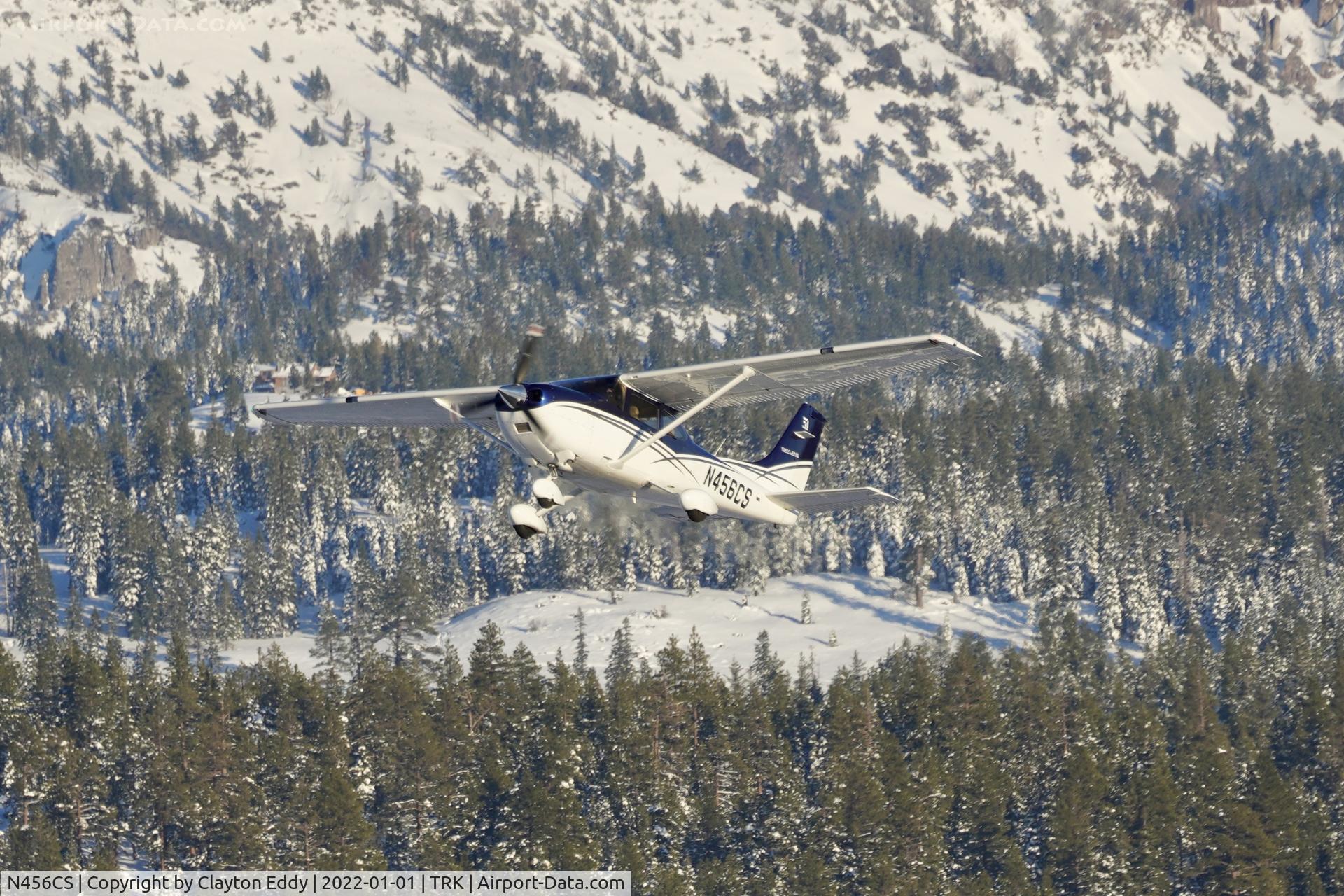 N456CS, 2016 Cessna 182T Skylane C/N 18282451, Truckee airport California 2022.
