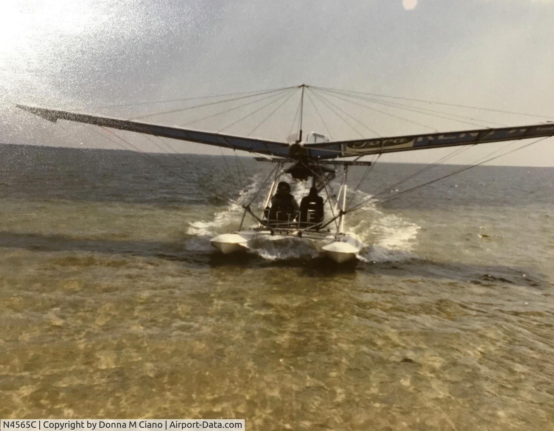 N4565C, 1983 Ciano Keith WIZARD T38-BR503 C/N 66049, On the Pensacola Beach with my aluminum floats in my T38 aerobatic BR503.