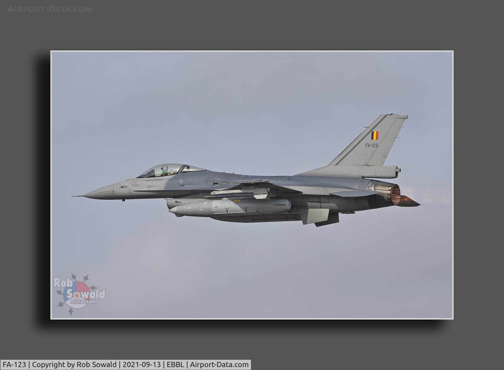 FA-123, SABCA F-16AM Fighting Falcon C/N 6H-123, Taking off from Kleine Brogel airbase.