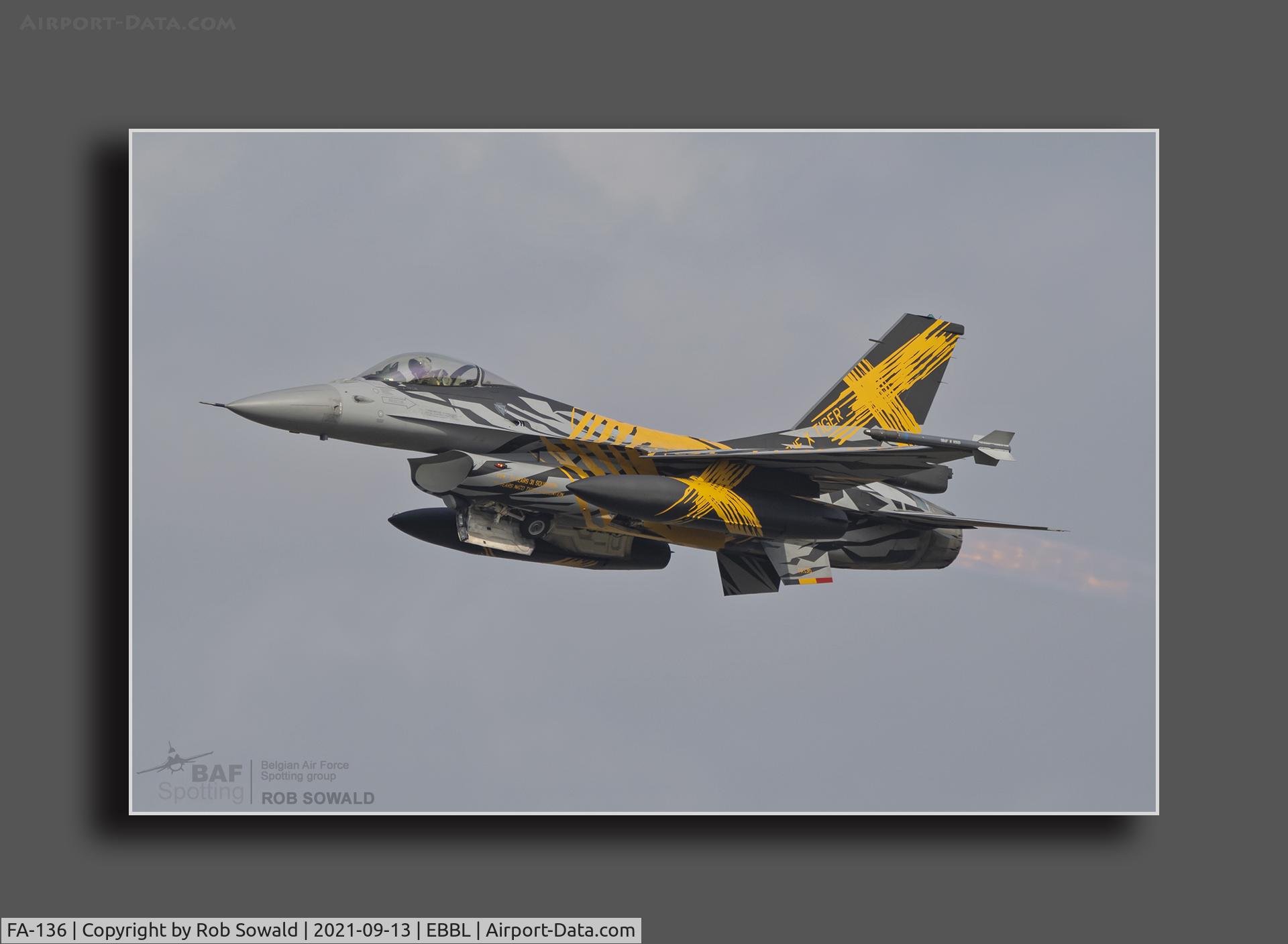 FA-136, SABCA F-16AM Fighting Falcon C/N 6H-136, Taking off from Kleine Brogel airbase.