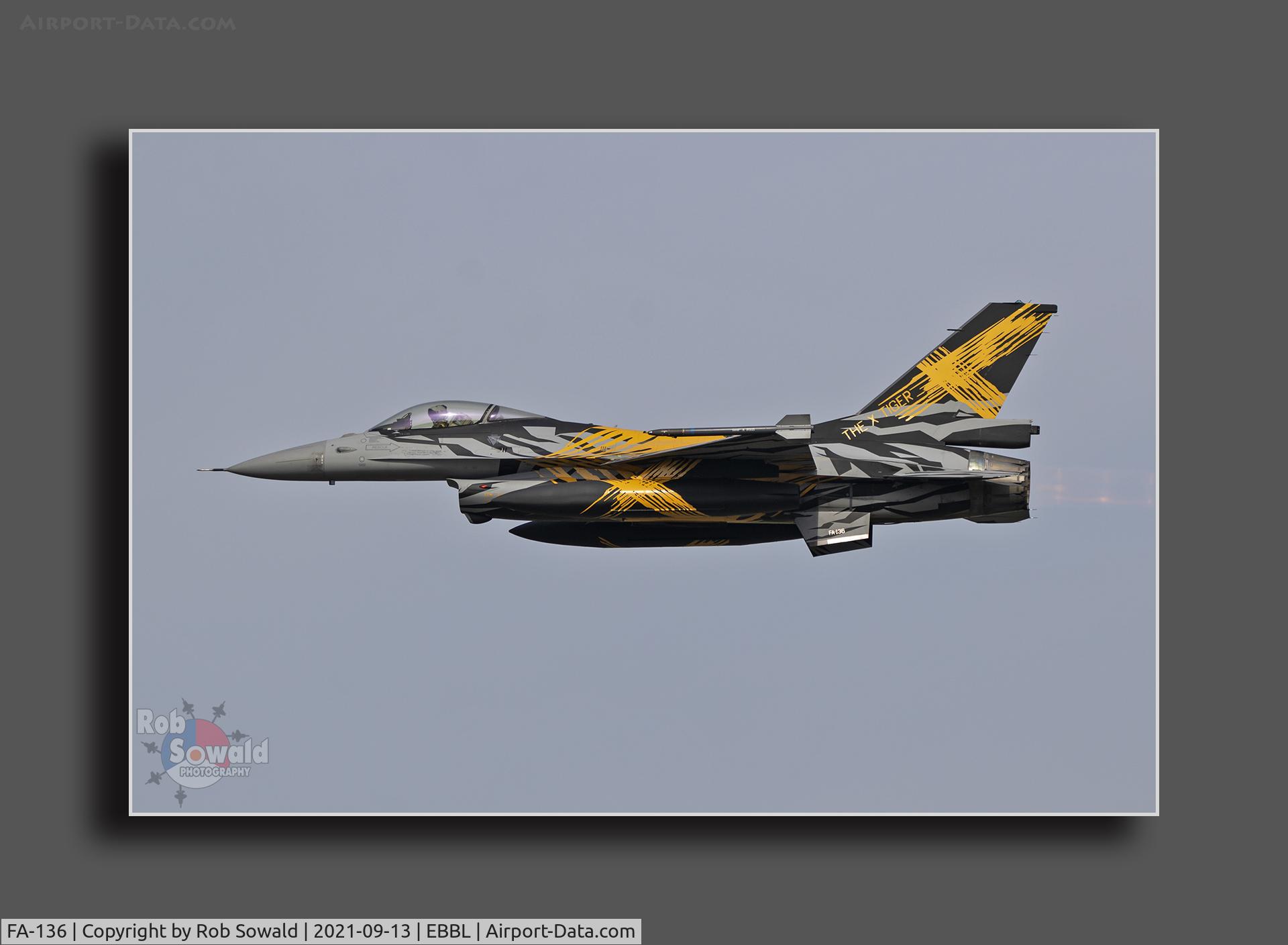 FA-136, SABCA F-16AM Fighting Falcon C/N 6H-136, Taking off from Kleine Brogel airbase.